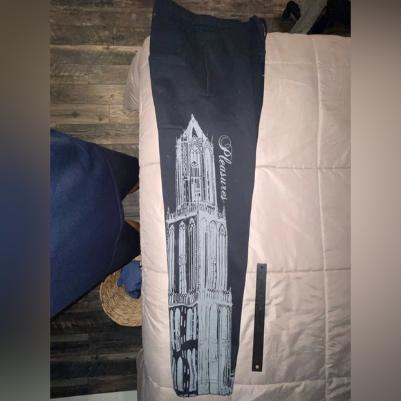 PLEASURES Brand Sweatpants - Picture 2 of 2